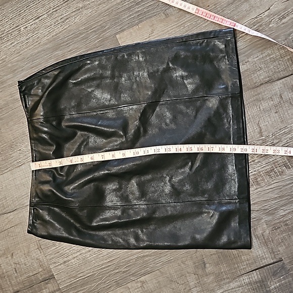 Alfani 100% Leather Skirt - Picture 6 of 10